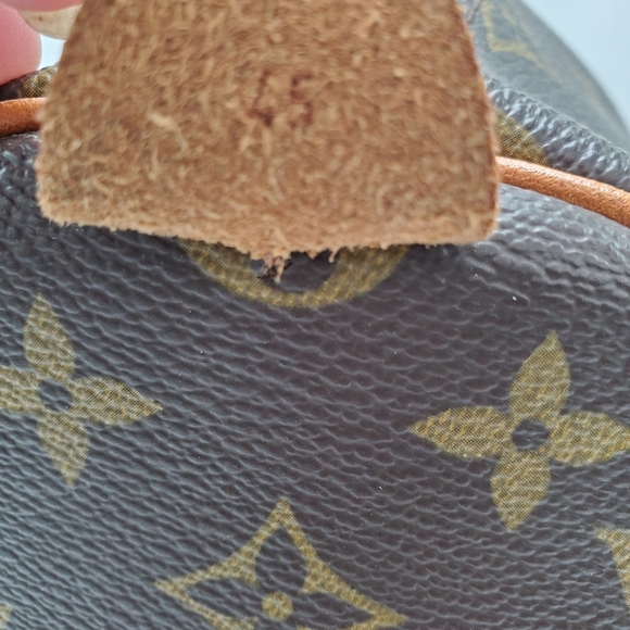 Vintage Louis Vutton 45 Keepall - Picture 8 of 16